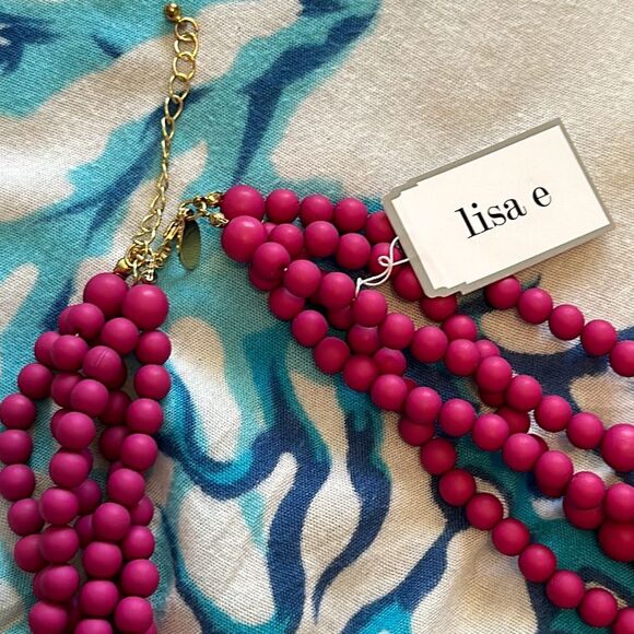 N1. Lisa E Multilayer Fuchsia Pink  Five Graduated Beaded Gold tone Necklace - Picture 3 of 4